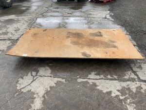 UNRESERVED Road Plate With Lifting Eye