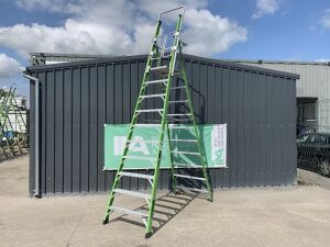 UNRESERVED Little Giant 4.4M 9 Rung Platform Ladder