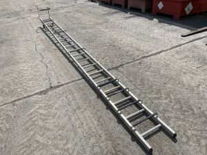 UNRESERVED Roof Ladder