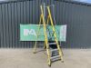 UNRESERVED Clow 1.68M 5 Rung Fibreglass Platform Ladder - 3