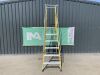 UNRESERVED Clow 1.68M 5 Rung Fibreglass Platform Ladder - 2