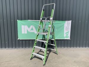 UNRESERVED Little Giant 2.6M 3 Rung Platform Ladder