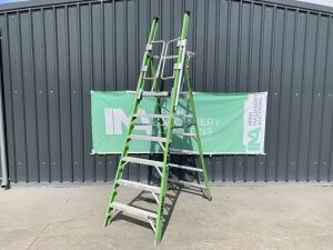 UNRESERVED Little Giant 3.2M 5 Rung Platform Ladder