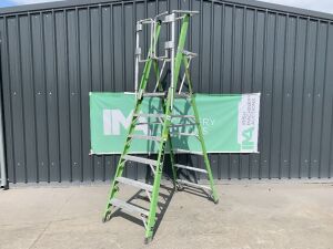 UNRESERVED Little Giant 3.2M 5 Rung Platform Ladder