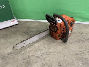 UNRESERVED Husqvarna 137 Petrol Chainsaw