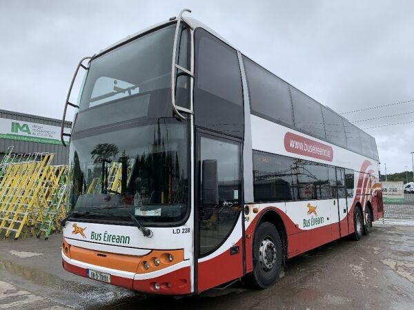 UNRESERVED 2008 VDL Berkhof Axial 100-II 13M Tri-Axle Double Decker Coach