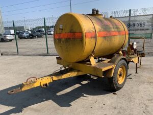 UNRESERVED Yellow Fast Tow Single Axle Fuel Bowser