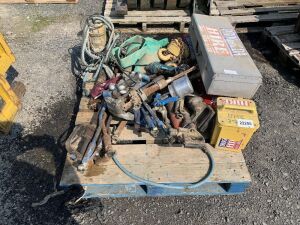 Pallet to Include: 10T Porta Power, 3Kva Transformer, 3x Single….