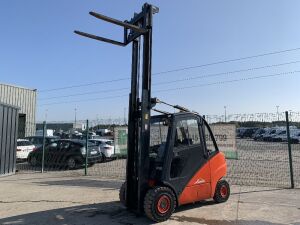 UNRESERVED 2014 Linde H30D 3T Diesel Forklift