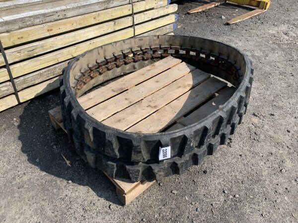 37 Tooth Rubber Digger Track