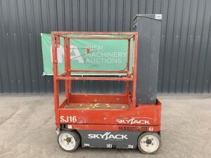 UNRESERVED 2011 Skyjack SJ16 4.75M Electric Vertical Mast Lift