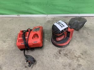 UNRESERVED Milwaukee Sander