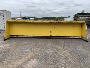 UNRESERVED 20FT Mounted Snow Plough