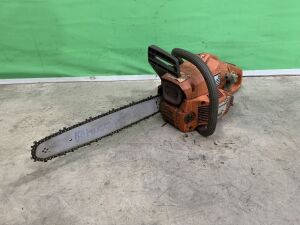 Husqvarna 136 Petrol Chainsaw