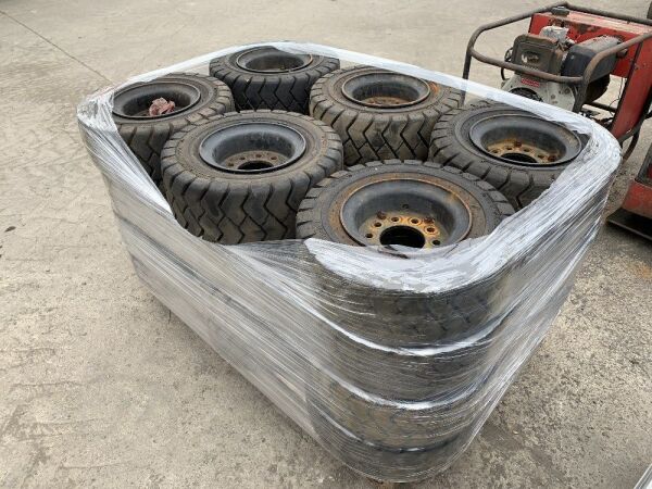 24x Forklift Tyres & Rims (18 x 7-8)