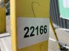 UNRESERVED Clow 1.39M 4 Rung Fibreglass Platform Ladder - 6