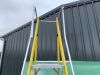 UNRESERVED Clow 1.68M 5 Rung Fibreglass Platform Ladder - 6