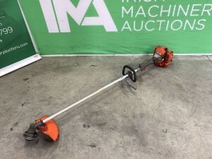 UNRESERVED Oleomac 730s Petrol Strimmer