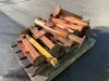 UNRESERVED Pallet to Include Large Selection of Jack Legs - 3