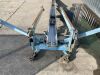 UNRESERVED Upright Genie Lift - 4