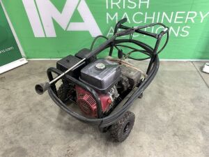UNRESERVED Honda 13HP Portable Power Washer c/w Lance & Hose