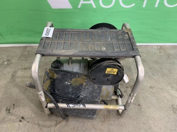 UNRESERVED 2008 Earlax Electric Wallpaper Stripper