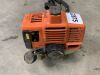 UNRESERVED Warrior Petrol Long Reach Pole Hedge Clippers - 5