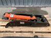 UNRESERVED/UNUSED 2021 HMB 36" Hydraulic Thumb