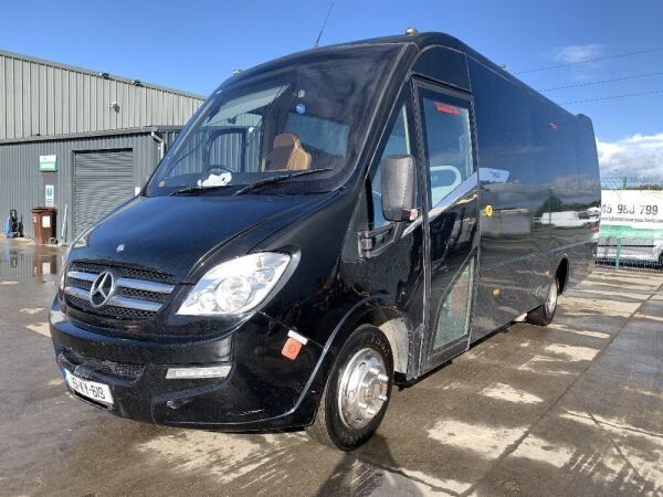 UNRESERVED 2015 Mercedes-Benz 616D Vario 21 Seater Turas 800 Bus