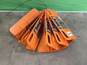 UNRESERVED 8 x Stayhold Velco Holders