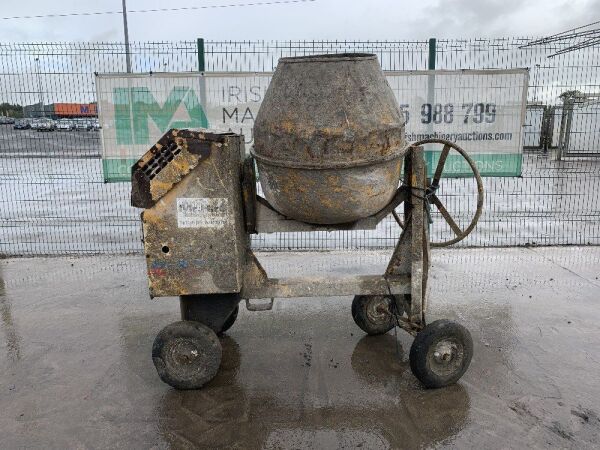 2004 Winget 175TEC Portable Diesel Cement Mixer