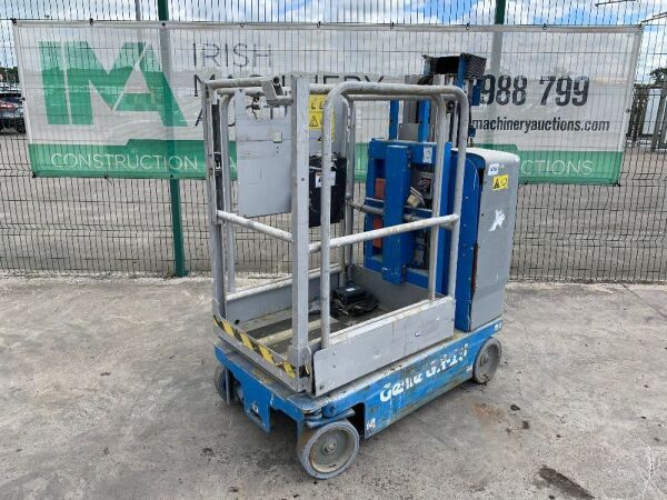 2007 Genie GR-15 Electric Mast Lift