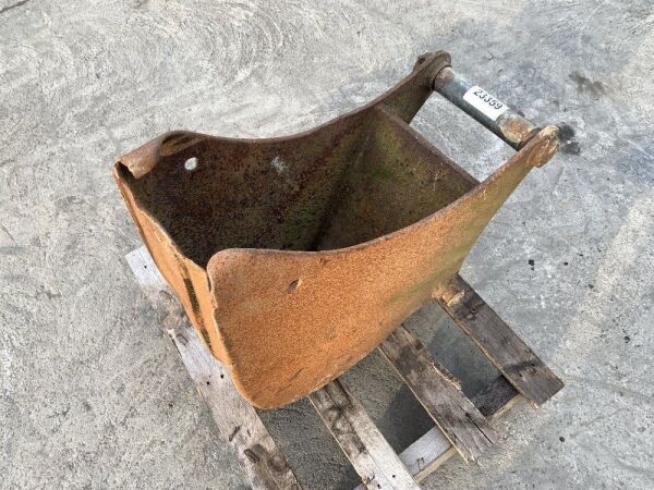 JCB 12" Bucket to Suit 5T Excavator