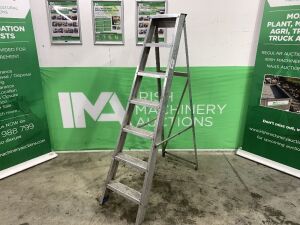 UNRESERVED 7 Step Aluminium Step Ladder