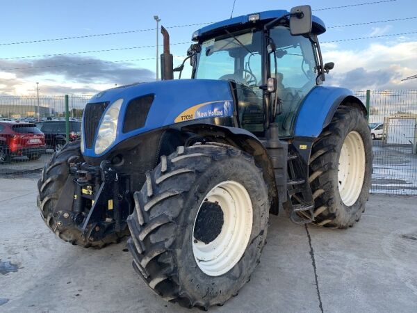 2007 New Holland T7050 4WD Diesel Tractor