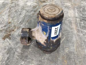 UNRESERVED Homatro 50T Mechanical Jack