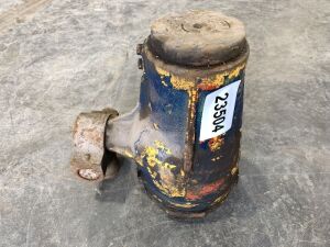 UNRESERVED Homatro 50T Mechanical Jack