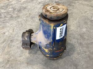 UNRESERVED Homatro 50T Mechanical Jack