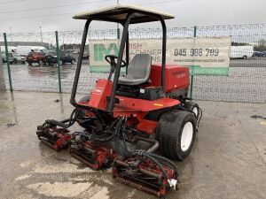 UNRESERVED Toro Reelmaster 6500-D 5 Gang Diesel Cylinder Roller Mower