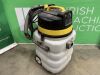 UNRESERVED 110v Industrial Hoover - 4