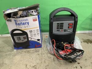 UNRESERVED 12/24V 12AMP Automatic Battery Charger