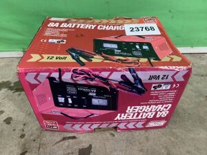 UNRESERVED Maypole 8A 12V Battery Charger