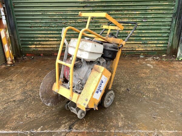 Euro Shatal CS452C Petrol Roadsaw