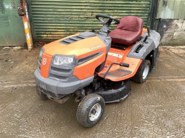 Husqvarna CT126 Petrol Ride On Mower