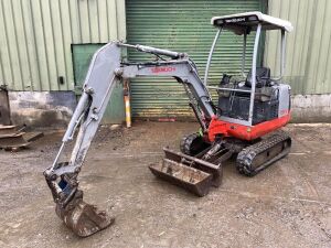 2005 Takeuchi TB016 1.6T Mini Excavator