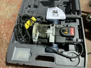 Ryobi 110v Plunge Router in Case