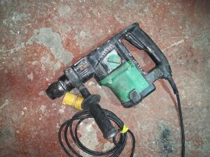 Hitachi DH30PC 110v Drill