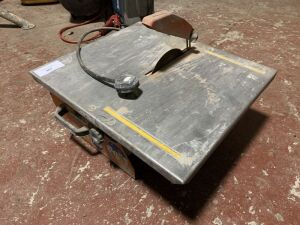 Belle Minitile 180 220v Table Saw