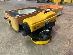 Horizon 2020 Laser Level in Case