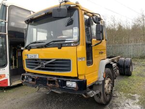 UNRESERVED 2002 Volvo FL E 18 Tonne 4x2